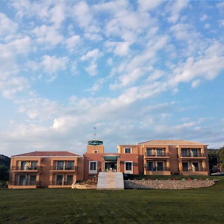Aparthotel Finiki Plaza Methoni  Exterior foto